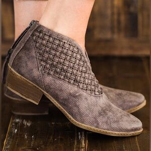 not rated petra ankle boot woven light taupe back zip low heel shootie